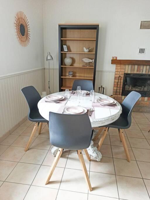 Maison De Pecheur Renovee Ploubazlanec Eksteriør billede